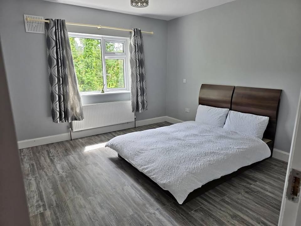 Two bed rent