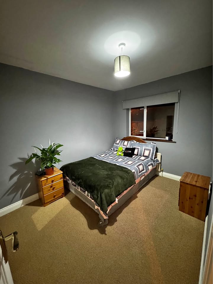 Room to let in Cork