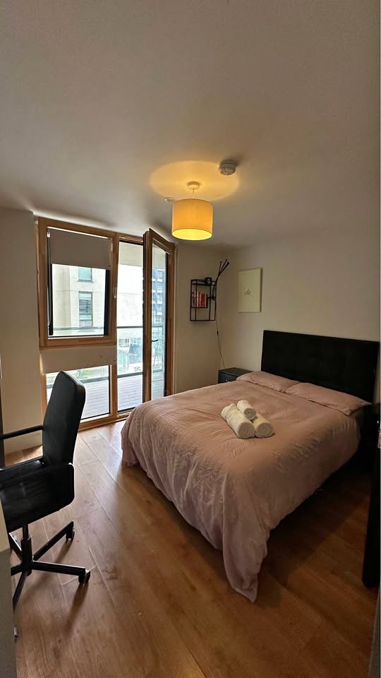 Double room with Private Balcony in Sandyford