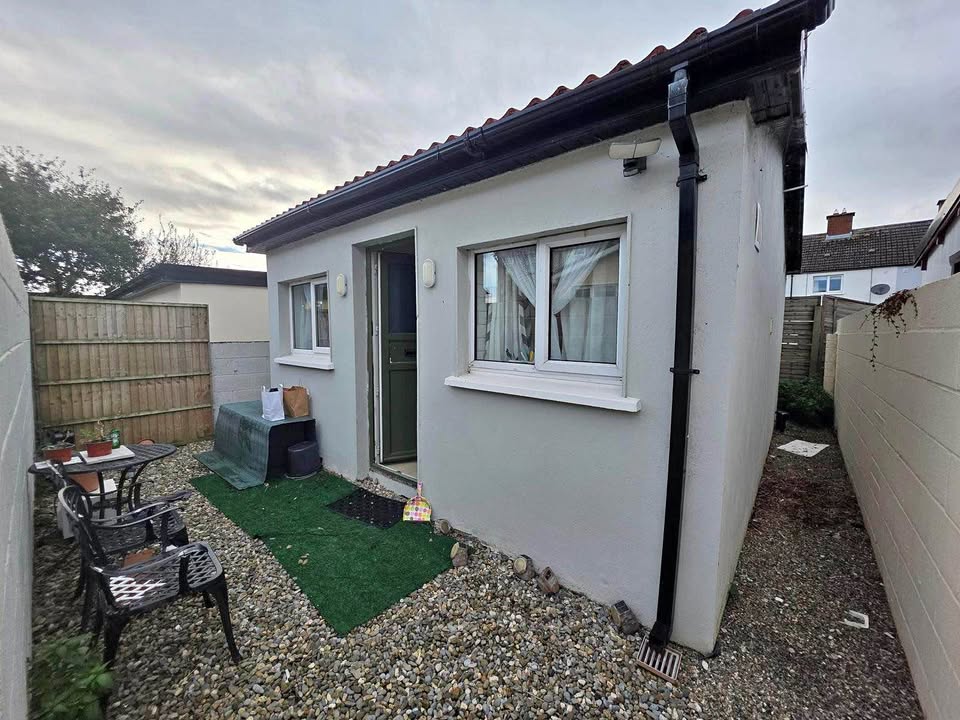Flat to rent in D11