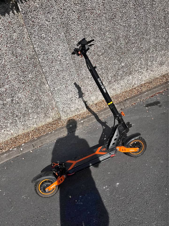 G2 Max Scooter