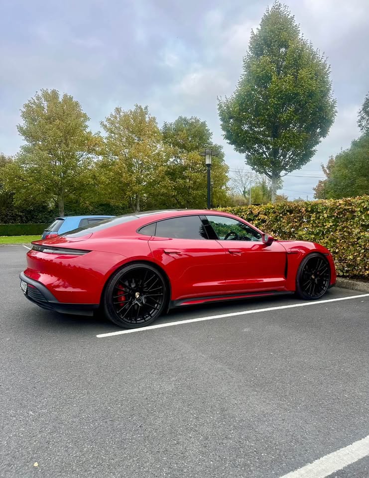 2021 Porsche taycan 4s performance+