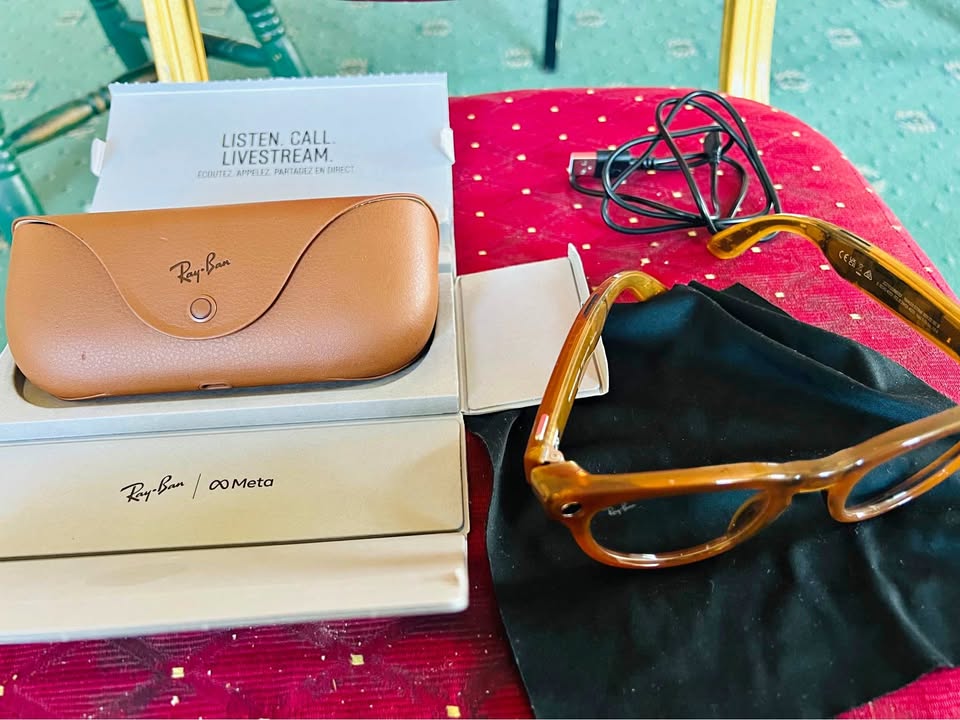 Ray-Ban Meta (1st Gen) - Transitions Lenses
