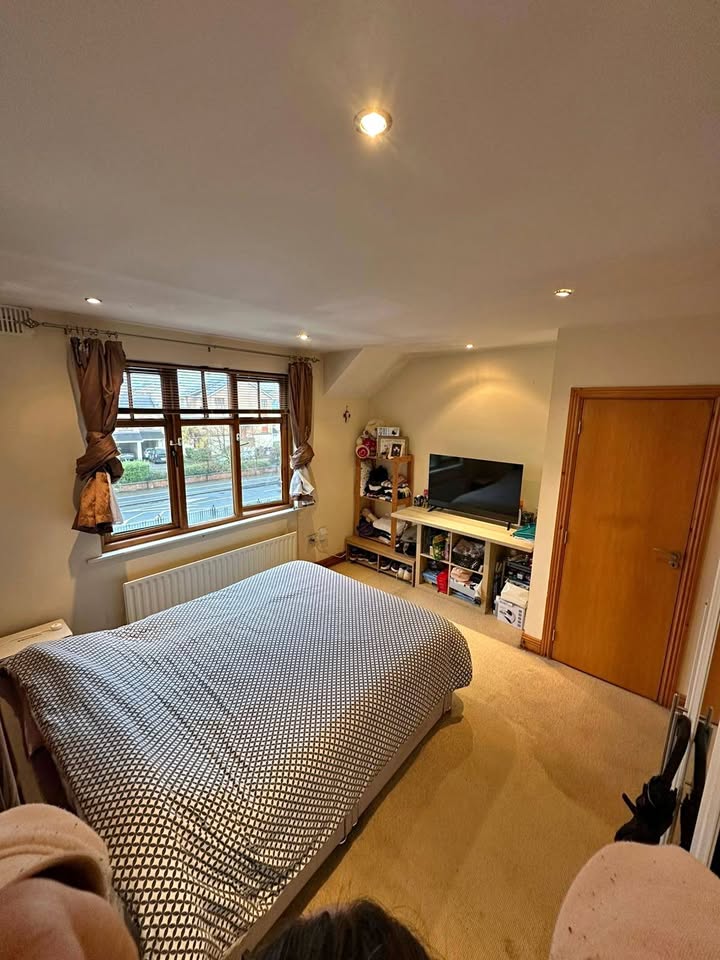 Ensuite Room