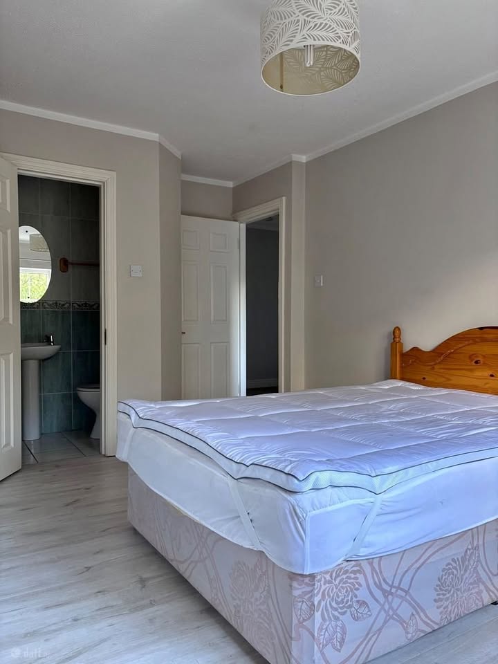 1 Bed 1 Bath House